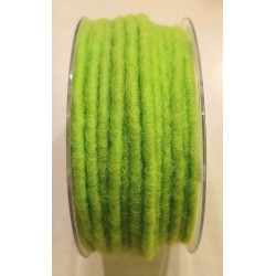 Wollfaden grasgrün mit Draht