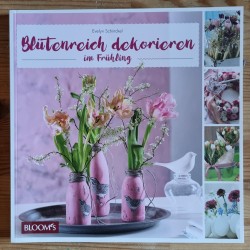 Blütenreich dekorieren im...