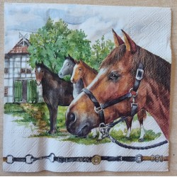 Serviette Pferde auf Hof