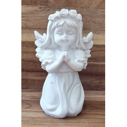 Beton Engelmädchen weiss 2