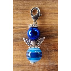 Perlen Engel blau glänzend