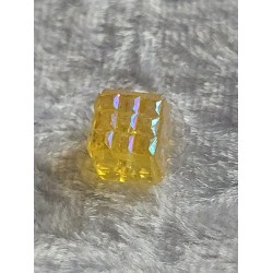 Kunststoff Würfel-Perle gelb