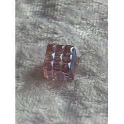 Kunststoff Würfel-Perle lila