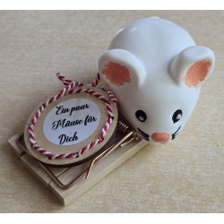 Maus mit Mausefalle für...