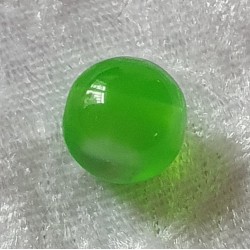 Kunststoffperlen glänzend grün