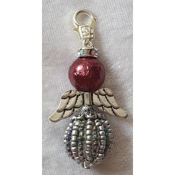 Perlen-Engel bordeaux