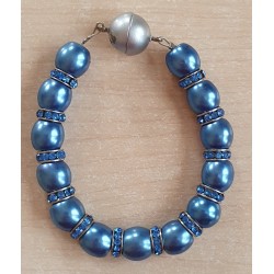 Perlen Armband hellblau
