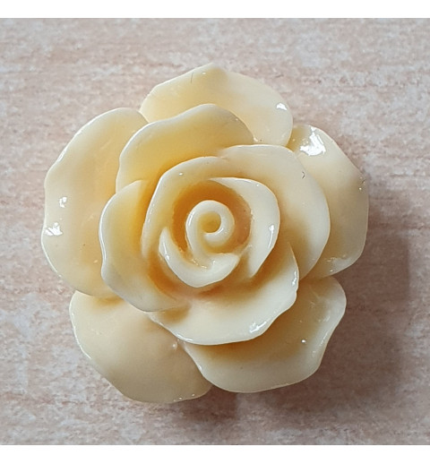 Harz Rose hellgelb