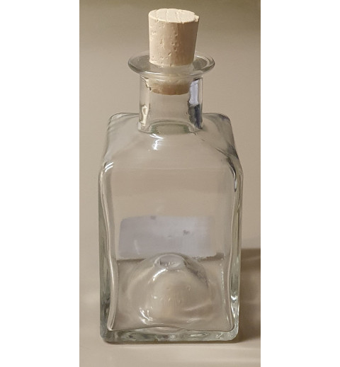 Glasflasche mit Zapfen