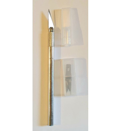 Papierschneidemesser