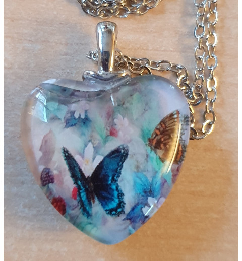 Kette mit Herz Cabochon Schmetterling