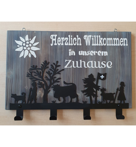 Garderobe Alpaufzug hellblau Herzlich....