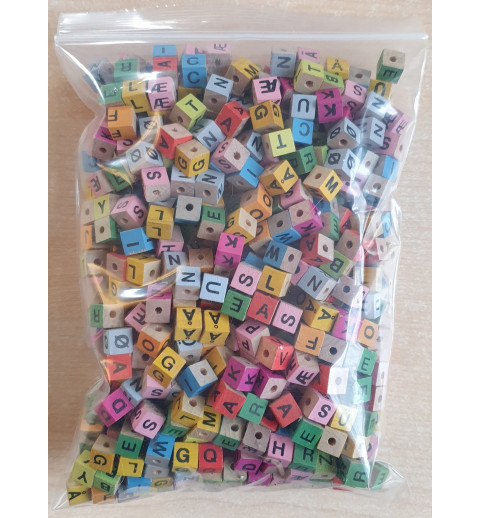 Buchstaben Holzwürfel