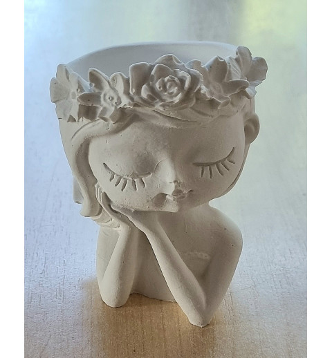 Beton Blumenmädchen weiss