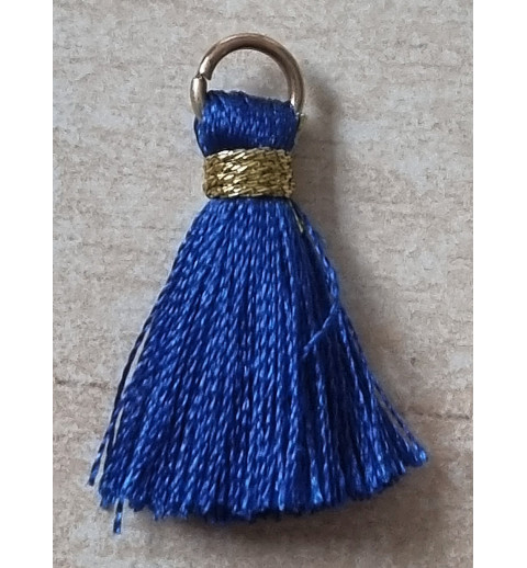 Quaste blau