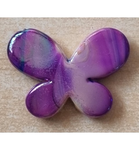 Kunststoff Perle Schmetterling magenta/regenbogen