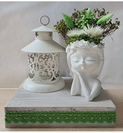 Teelichtdeko mit Trockenblumen grün