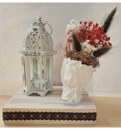 Teelichtdeko mit Trockenblumen braun