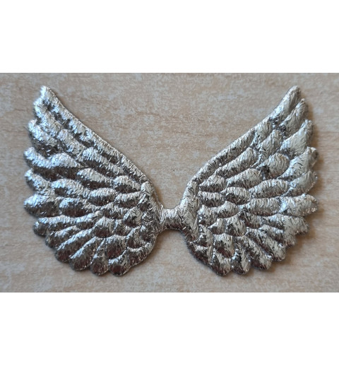 Flügel aus Kunsstoff silber