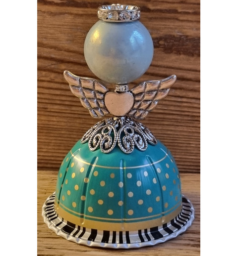 Engel aus Vertuo Kaffeekapseln mint/gold/hellblau