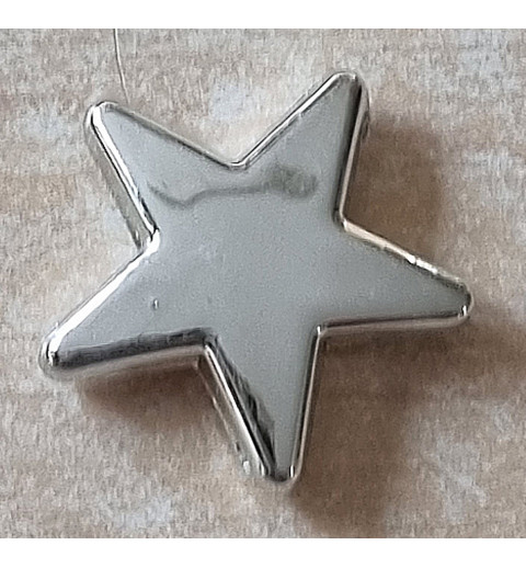 Kunststoff Stern mit Loch silber glänzend