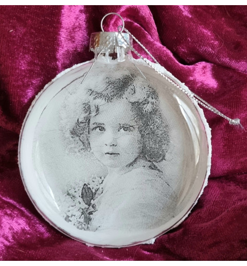 Glaskugel flach Nostalgie "Ein Mädchen"