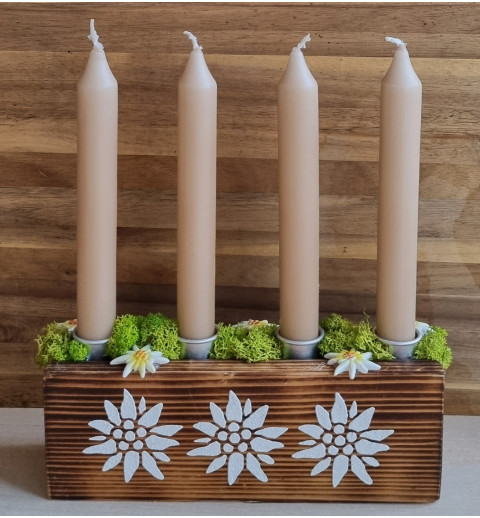 Adventsgesteck Alpenfeeling beige