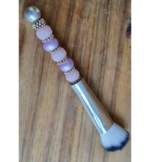 Kosmetik Pinsel gross und schräg   rosa