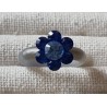 Ring mit Swarovski Steinen Blume blau/hellgrau