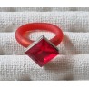 Ring mit Swarovski Steinen Quadrat rot