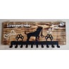 Leinengarderobe geflammt /Hund mit Leine
