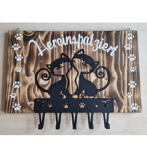 Garderobe geflammt Katzen/Hereinspatziert