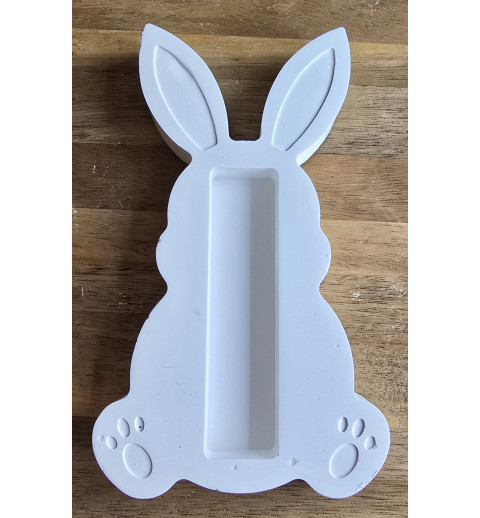 Beton Hase flach neutral