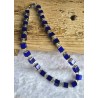 Kette mit Würfel-Perlen blau