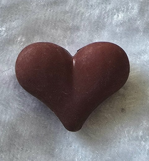 Kunststoff Perle Herz braun