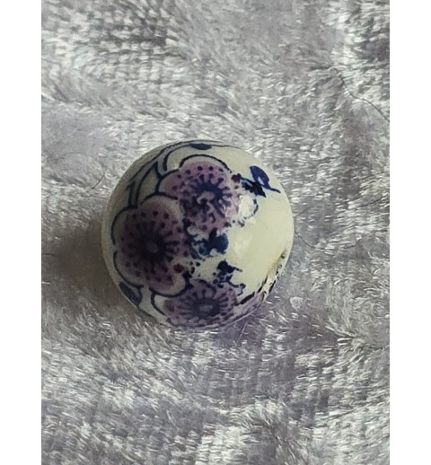 Stein Perle weiss/violette Blumen