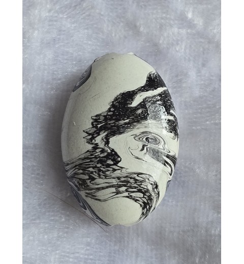 Kunststoff Perle oval schwarz/weiss