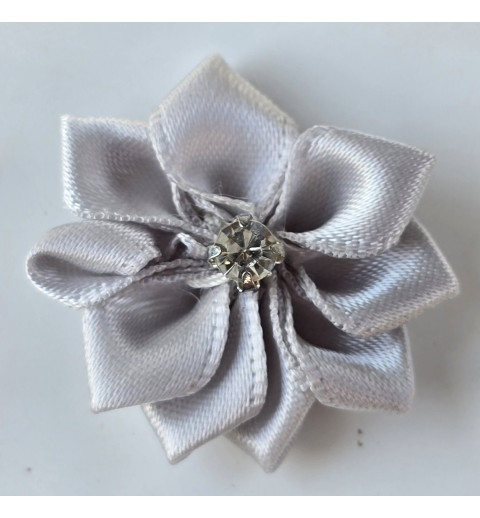 Stoff Blume hellgrau