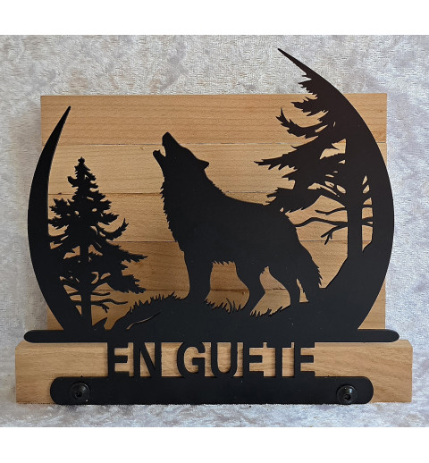 Servietten-Halter Wolf " EN GUETE " Natur