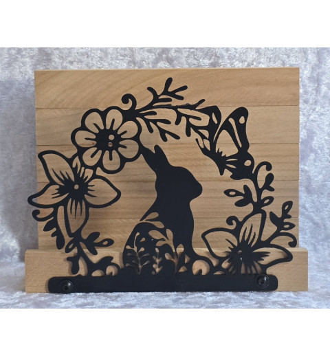 Servietten-Halter Kaninchen mit Blumen Bordüre/natur