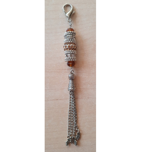 Schmuckanhänger mit Strassperlen braun