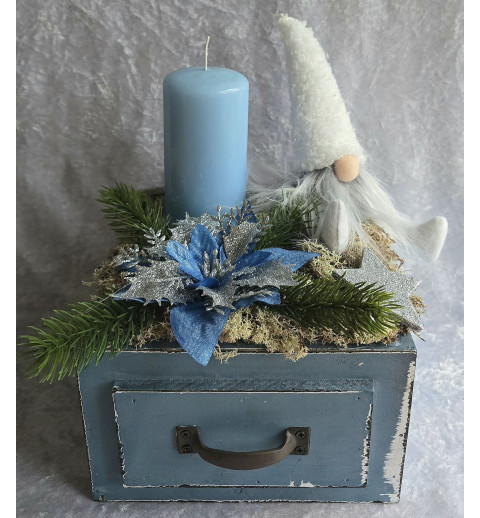 Weihnachts Kiste mit Kerze/Wichtel/blau-weiss