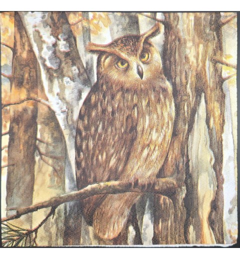 Serviette Braune Eule auf Ast im Wald