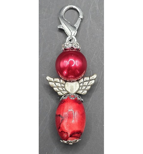 Perlen Engel oval rot-gemustert