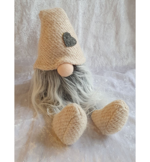 Wichtel sitzend beige
