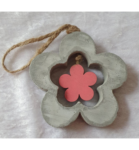 Beton Blume zum Hängen rosa