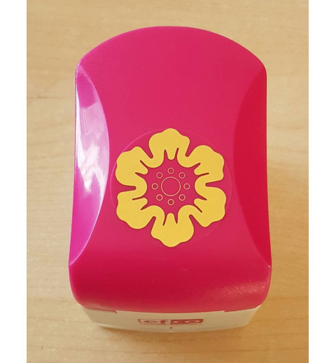 Prägestanzer Blume