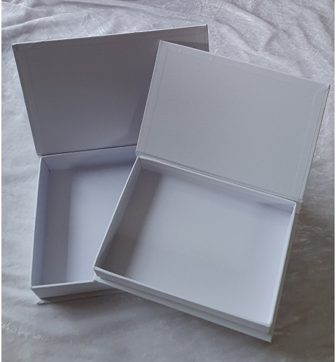 Pappmache Klappdeckel Boxen weiss
