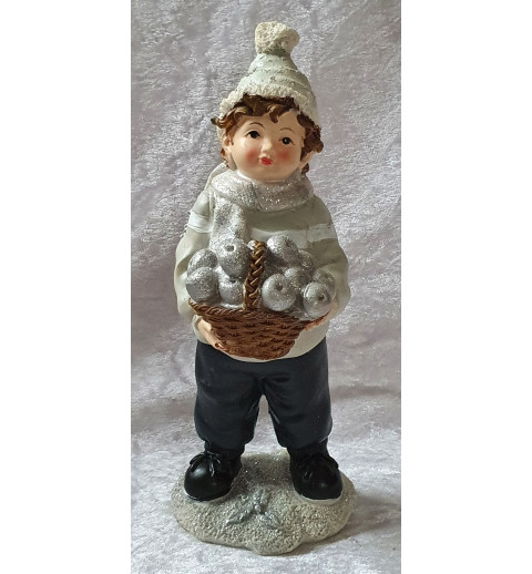 Junge mit Korb Polyresin