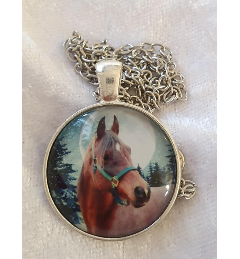 Kette mit Cabochon-Anhänger Pferd 3